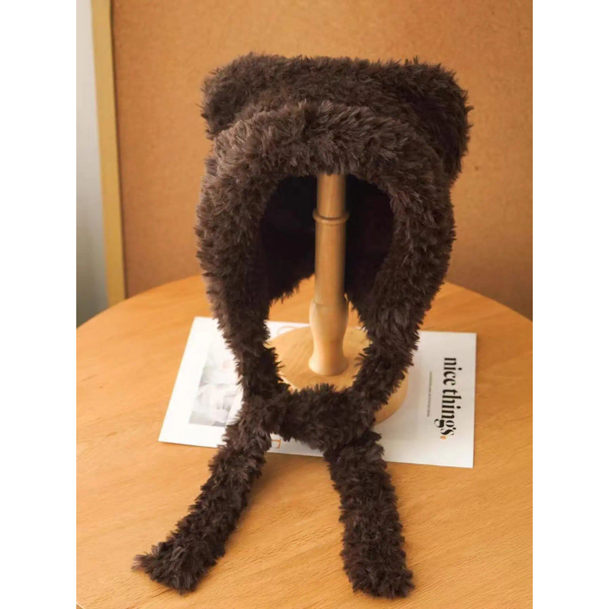 BEAR-EAR BEANIE. Brown