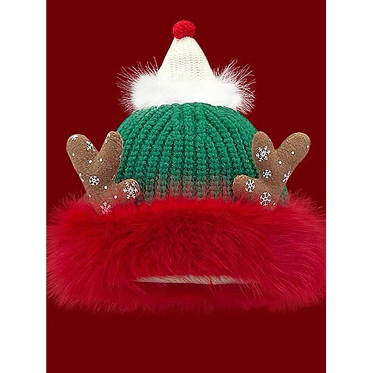 FESTIVE CHARACTER KNIT HAT. Antler White