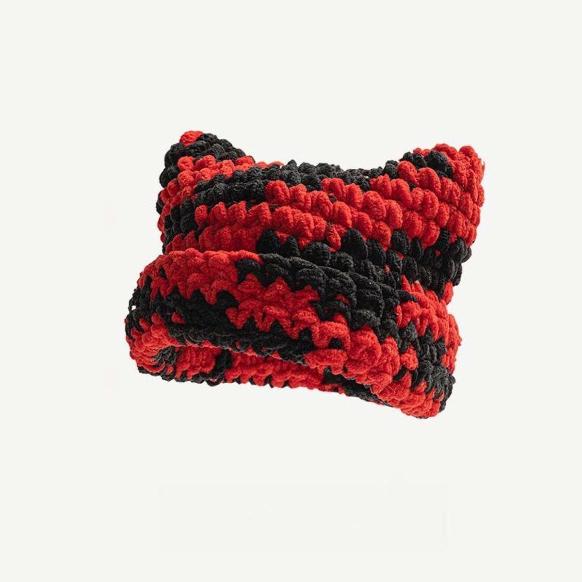 CHUNKY MULTICOLOR CAT-EAR KNIT BEANIE. black-red